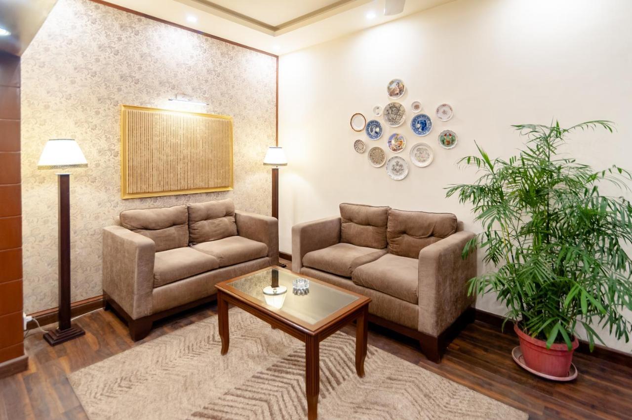 Shelton Guest House Islamabad Exterior photo